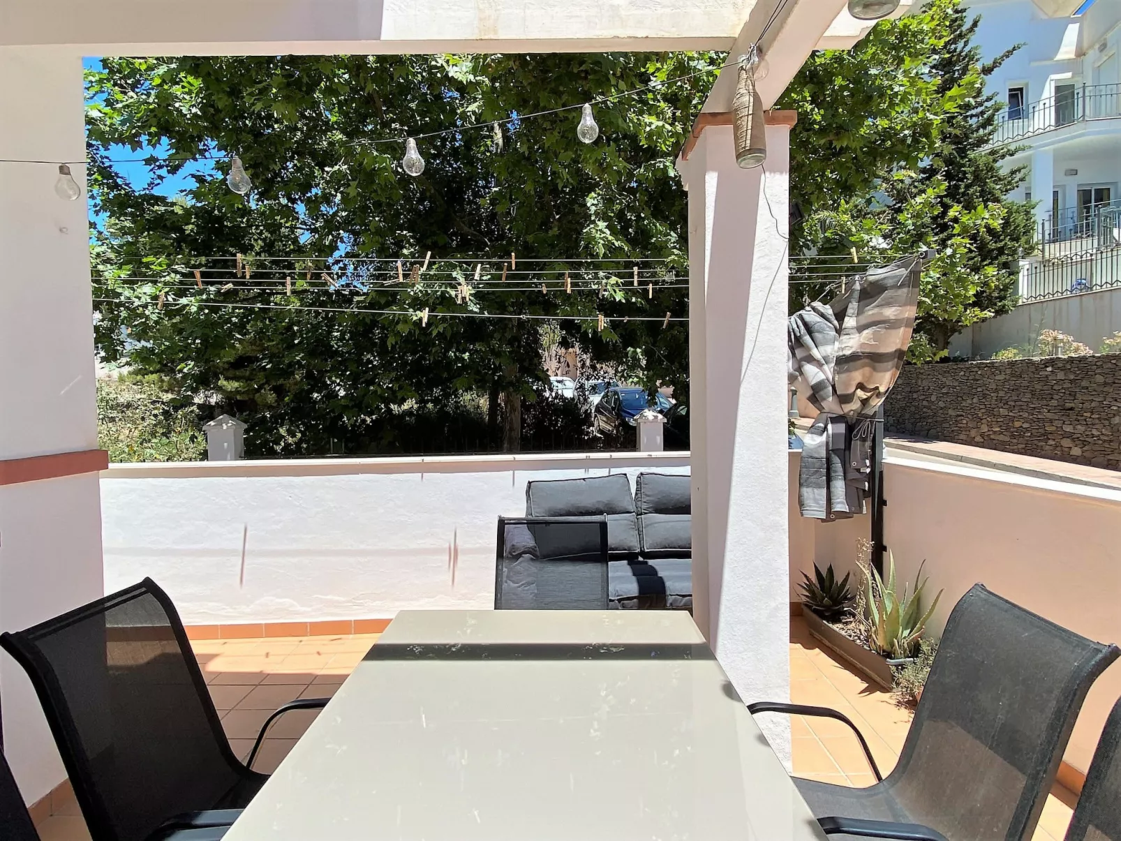 Azahara En Suite by Casasol - Binnen