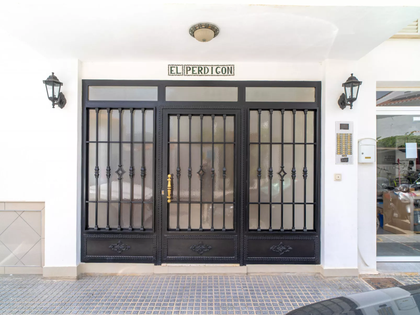 Perdigon 325 Paradise by Casasol - Buiten