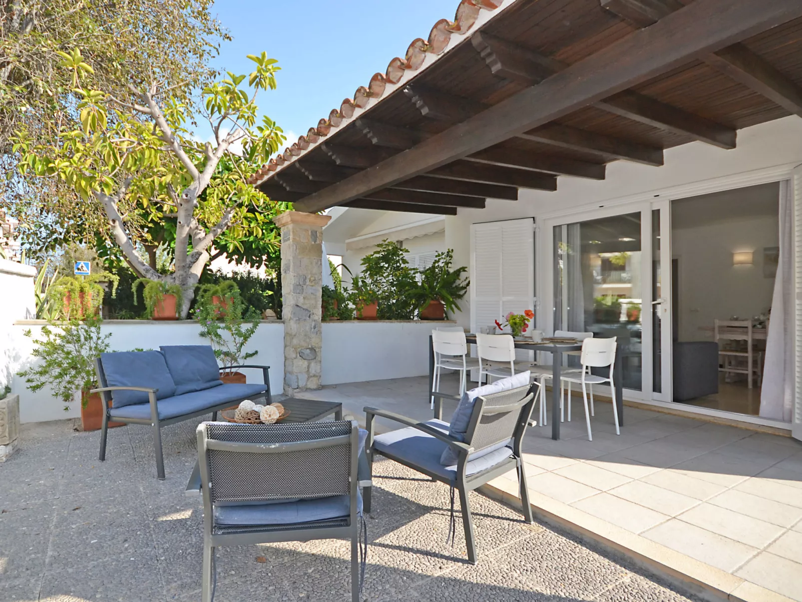 Villa Diana - Buiten