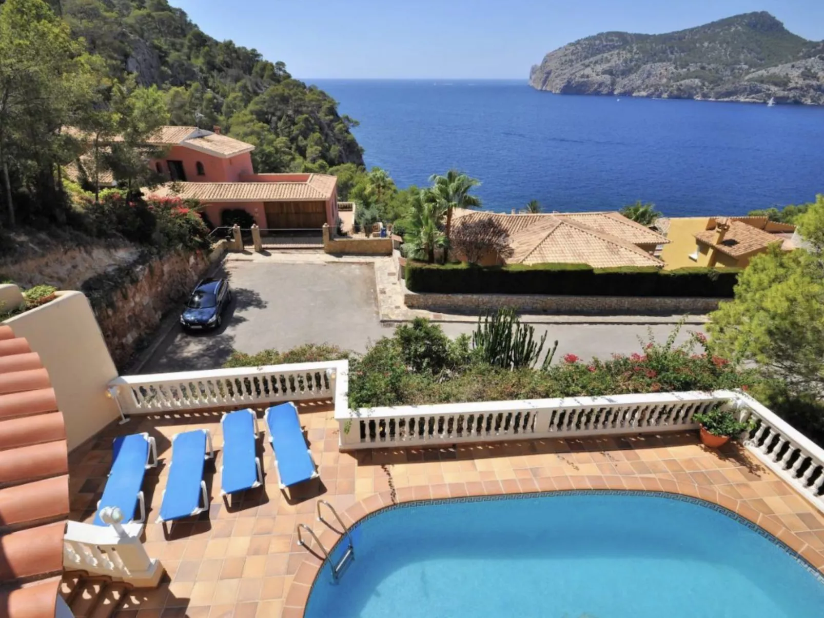 VILLA CAMP DE MAR SEA VIEW - Buiten