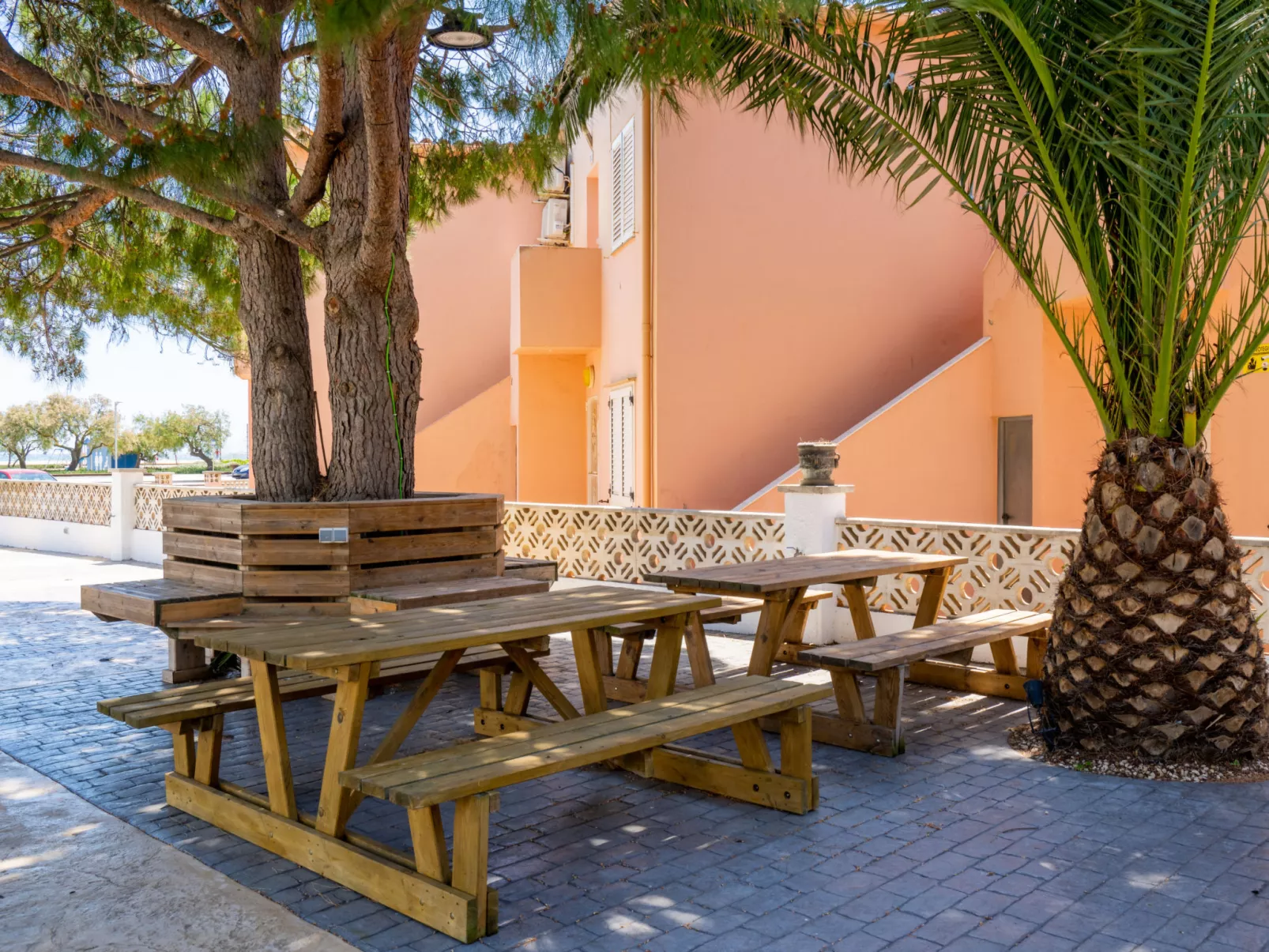 La Vida Sin Limites G EMP - Buiten