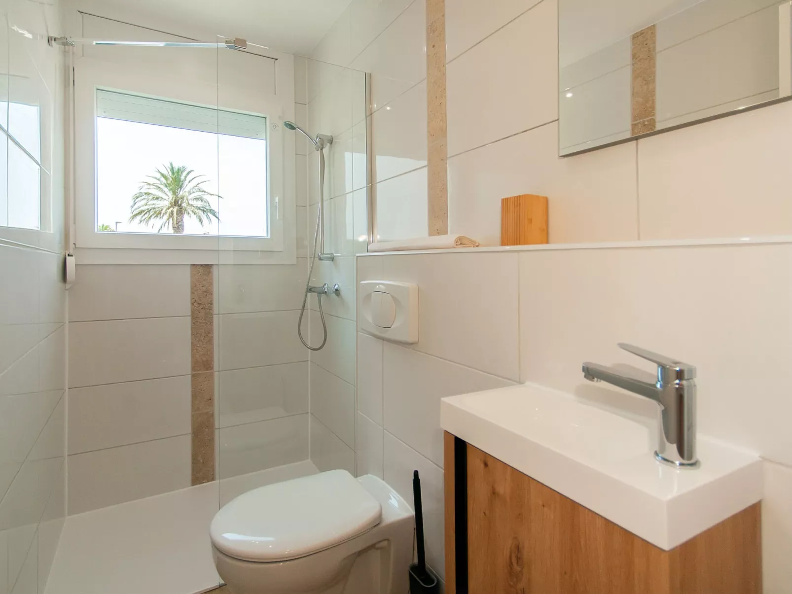 WELCS APARTAMENTO 260 EMP con vistas al canal - Binnen