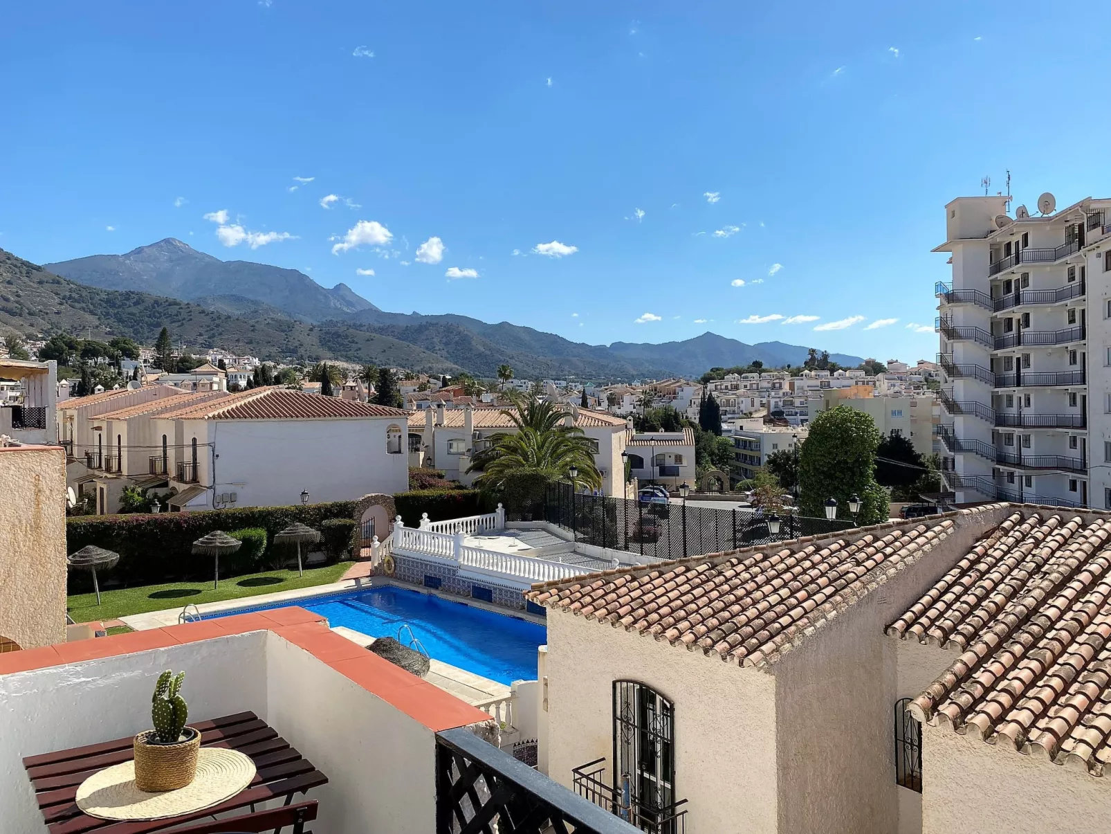 Verano Azul 67 Seaview by Casasol - Buiten