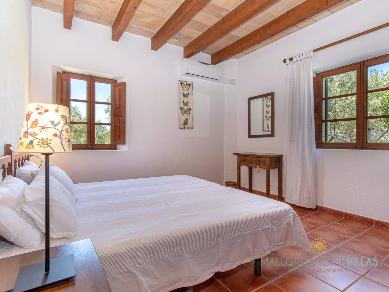 Cal Mercader Gran Villa con Piscina y Jardín - Binnen