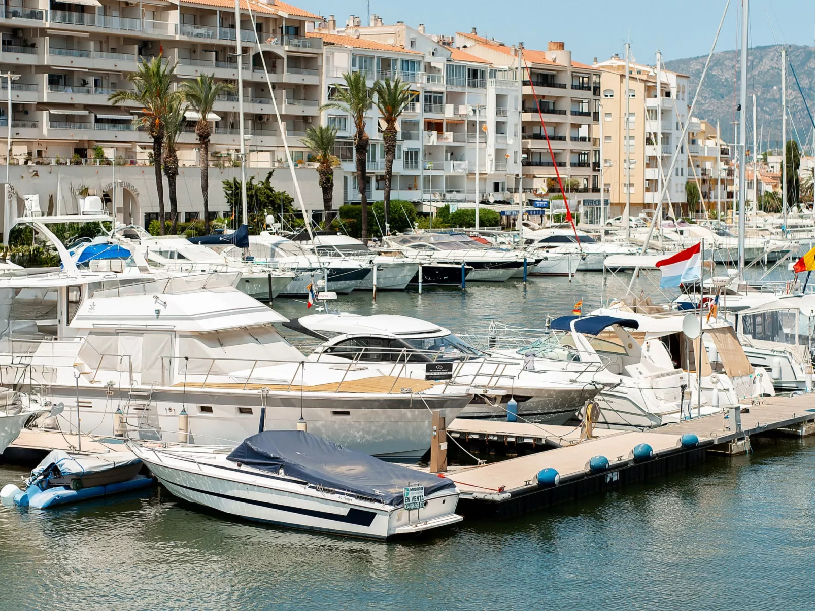 WELCS APARTAMENTO 260 EMP con vistas al canal - Buiten