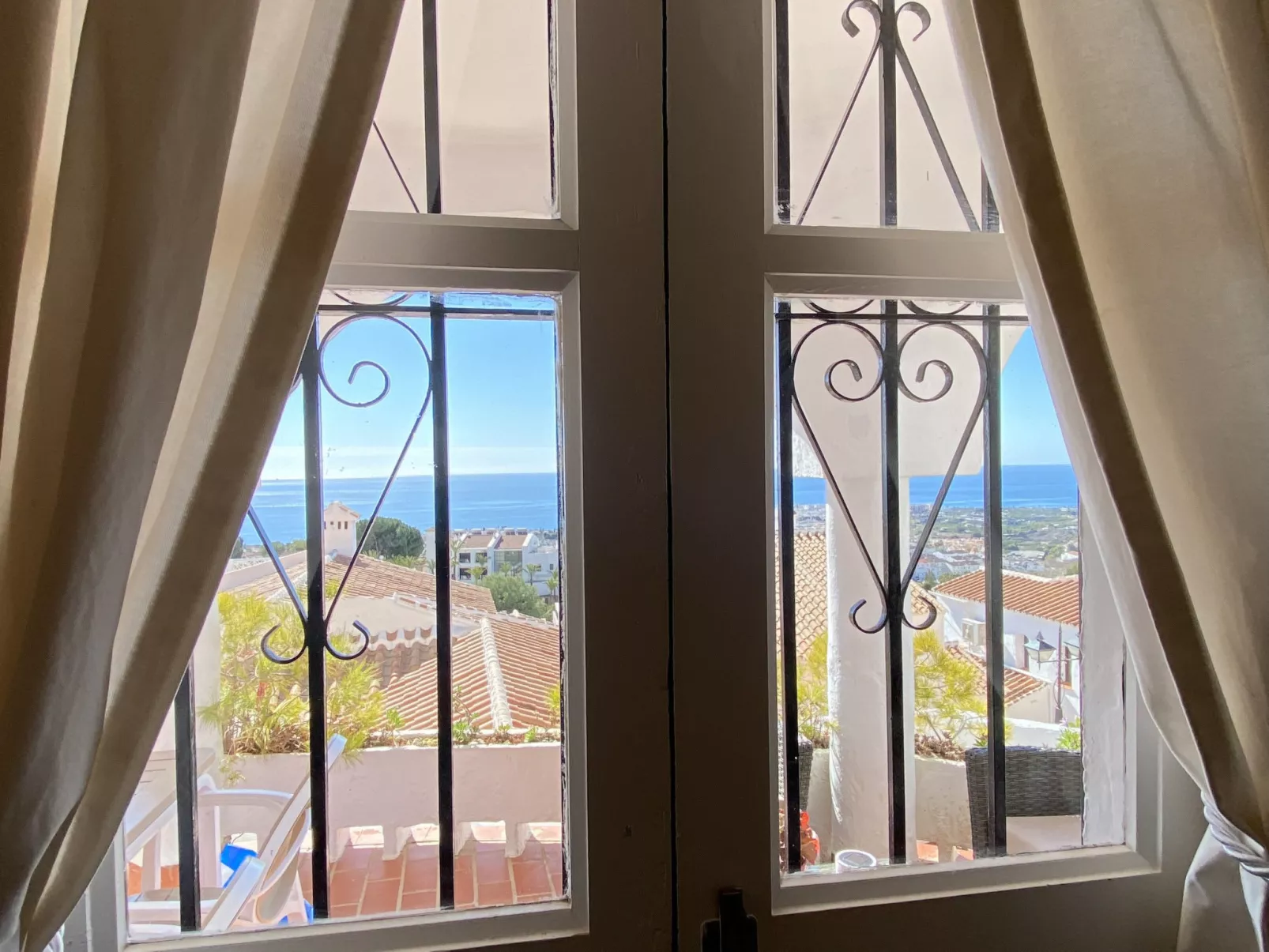 Capuchinos 42 San Juan Capistrano by Casasol - Buiten