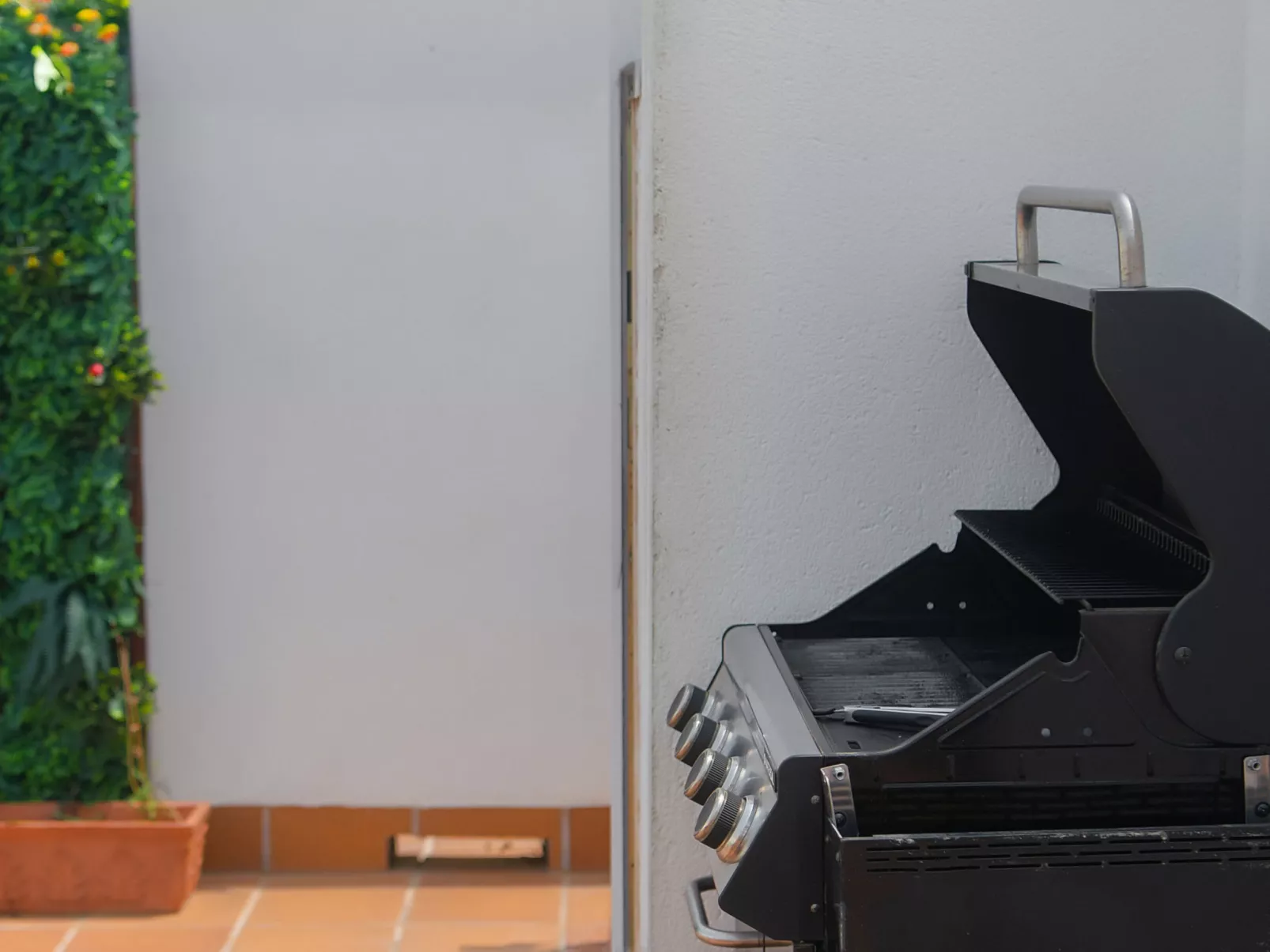 WELCS APARTAMENTO 254 EMP con vista al canal - Buiten