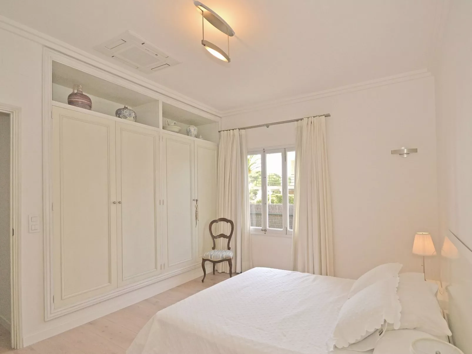 Llenaire - Xata - Binnen