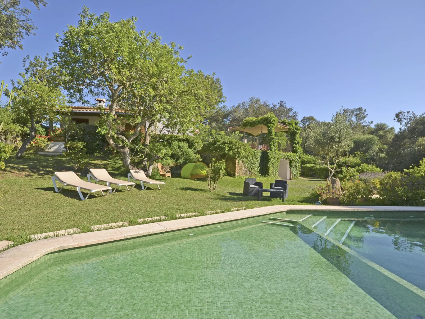 Spiros &quot-Camp Roig&quot- - Buiten