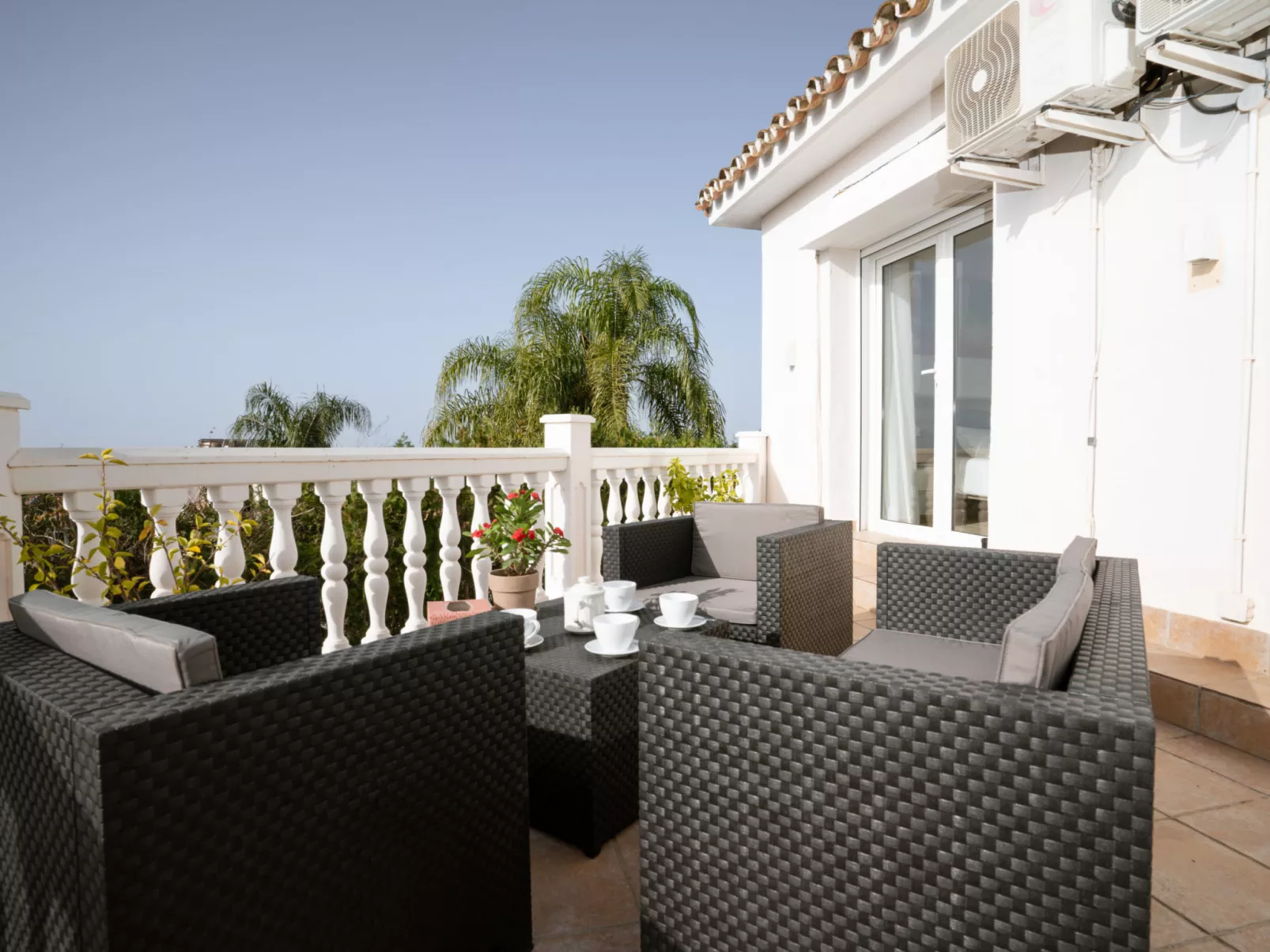 Villa Sol y Mar - Binnen