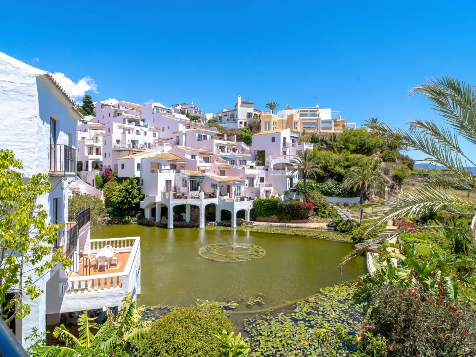 Capistrano Playa 201 by Casasol - Buiten