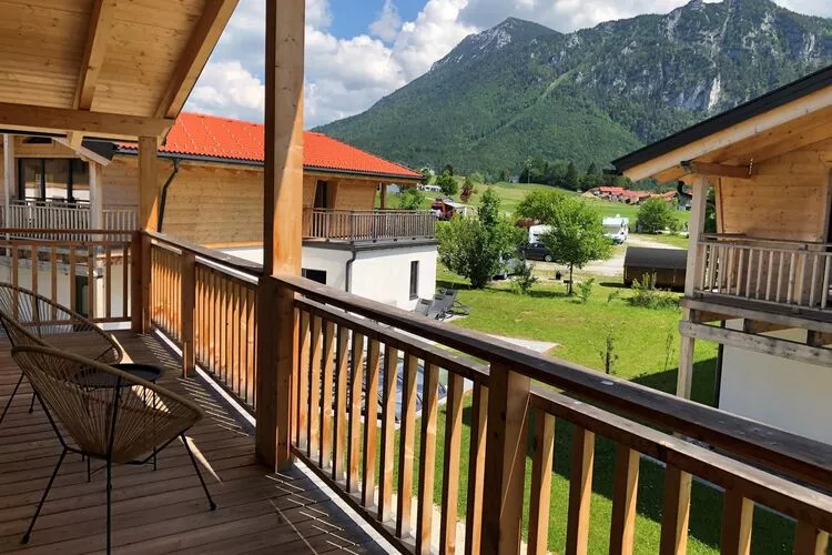 Inzell Chalets - 9 Pax-Terras