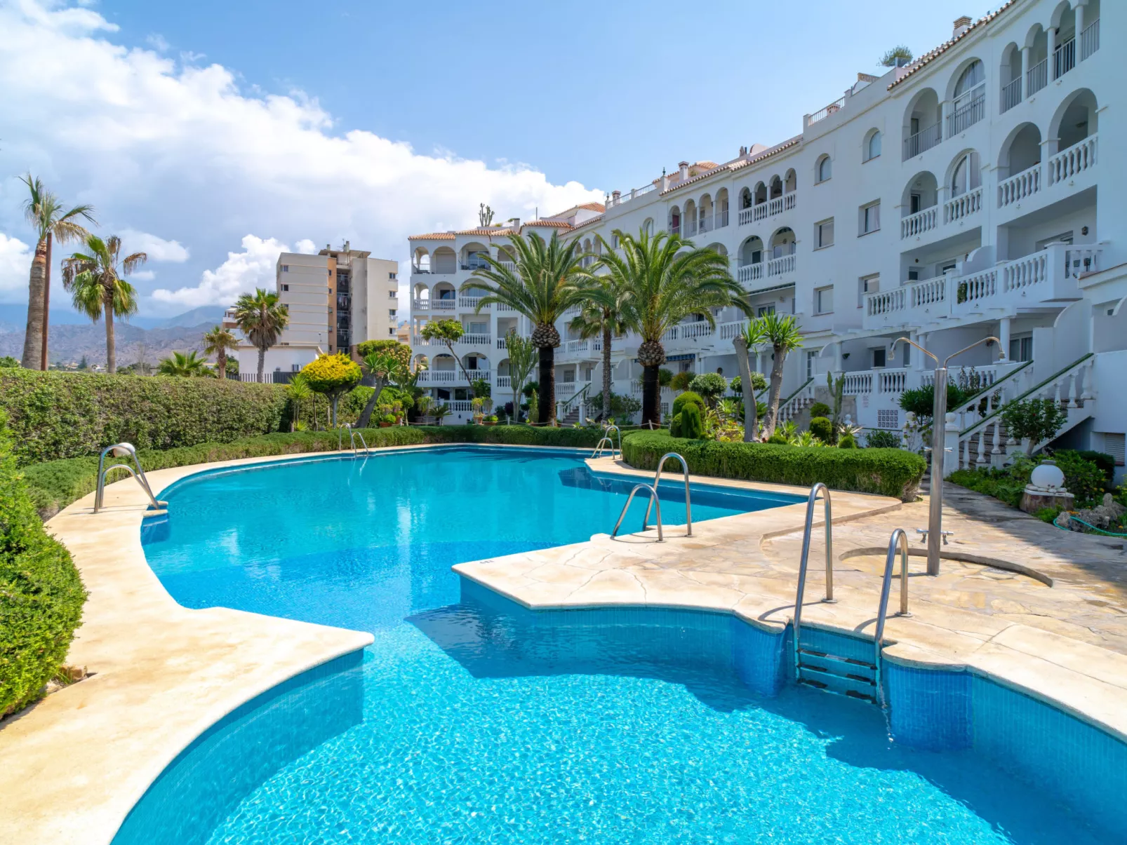 Stella Maris Beachfront 1J by Casasol - Buiten