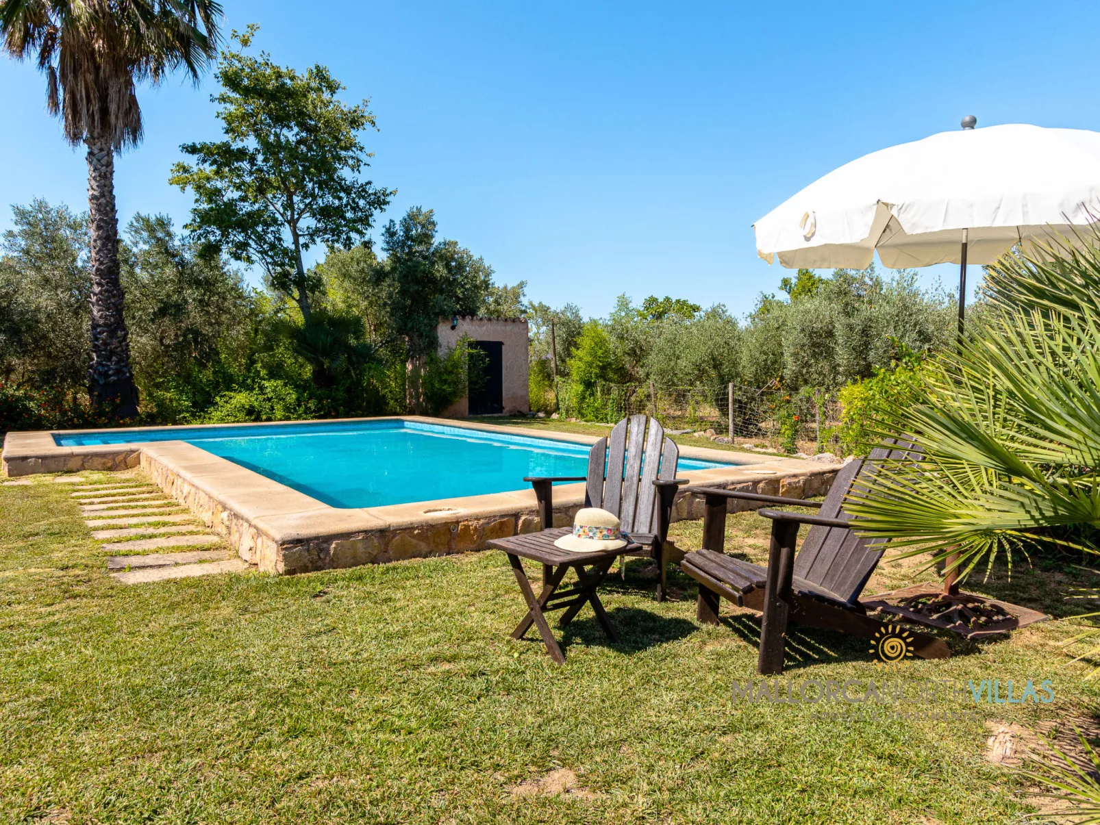 Cal Mercader Gran Villa con Piscina y Jardín - Buiten