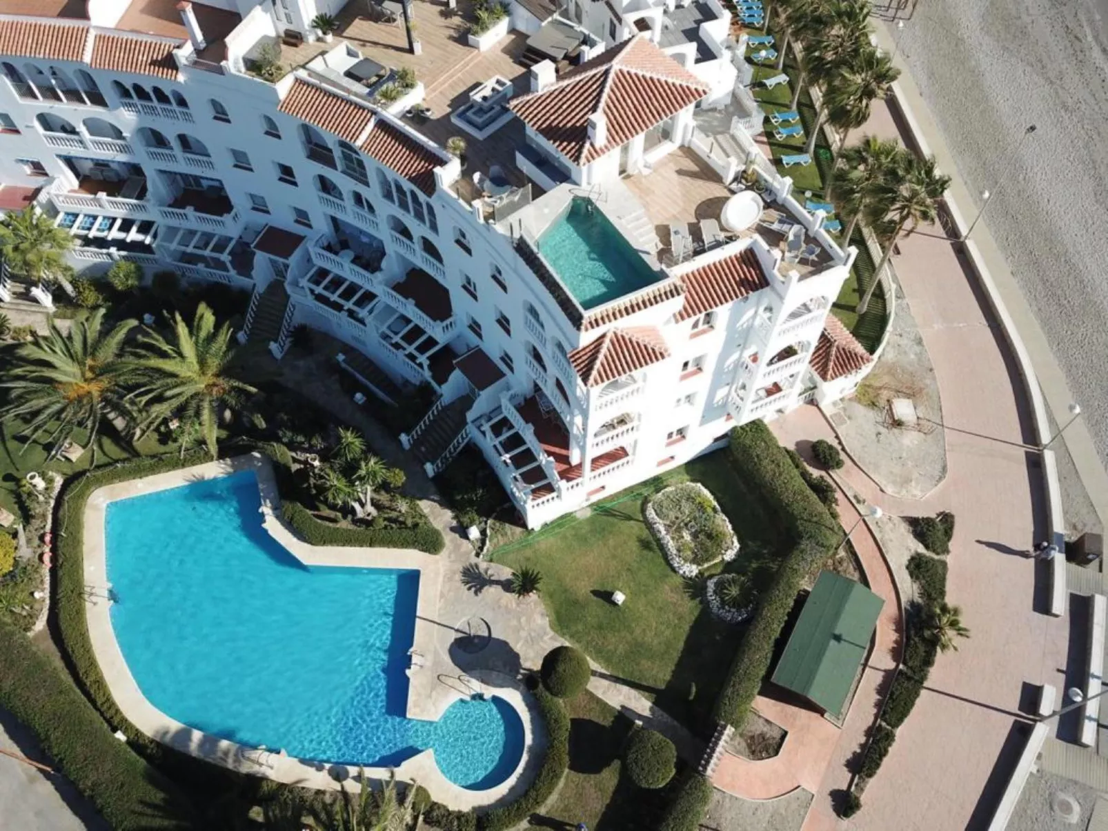 Stella Maris Beachfront 1A by Casasol - Buiten