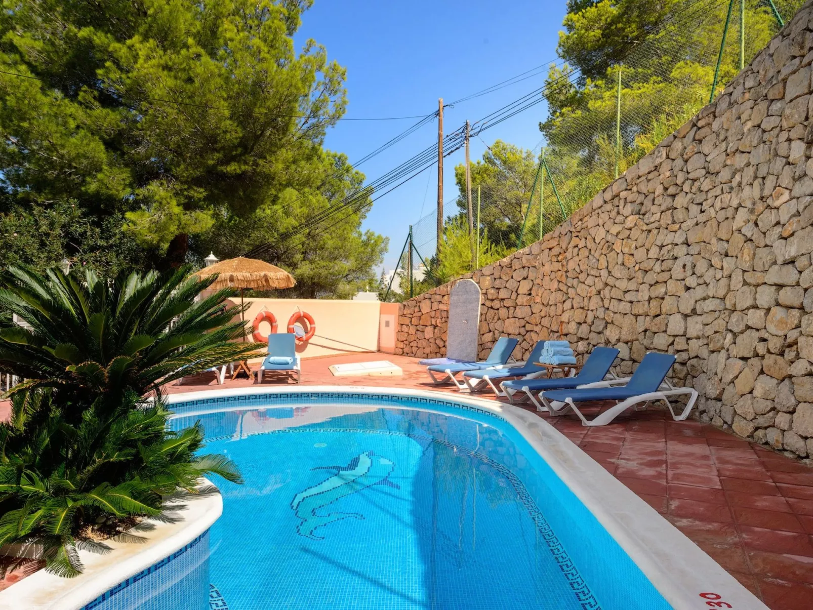 VILLA SA DESCUBERTA - Buiten