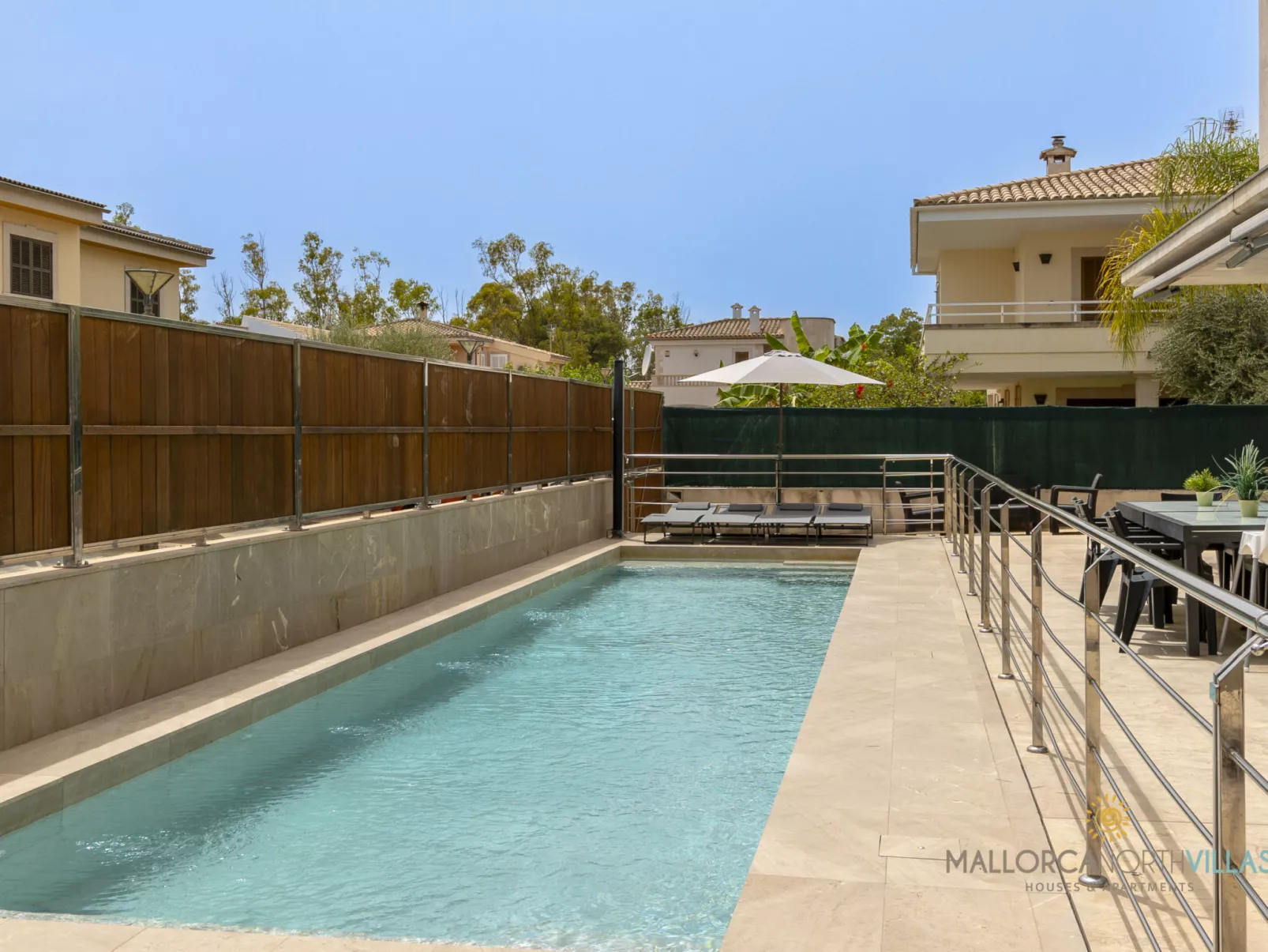 Villa Iola: Moderna Casa en Platja de Muro - Buiten