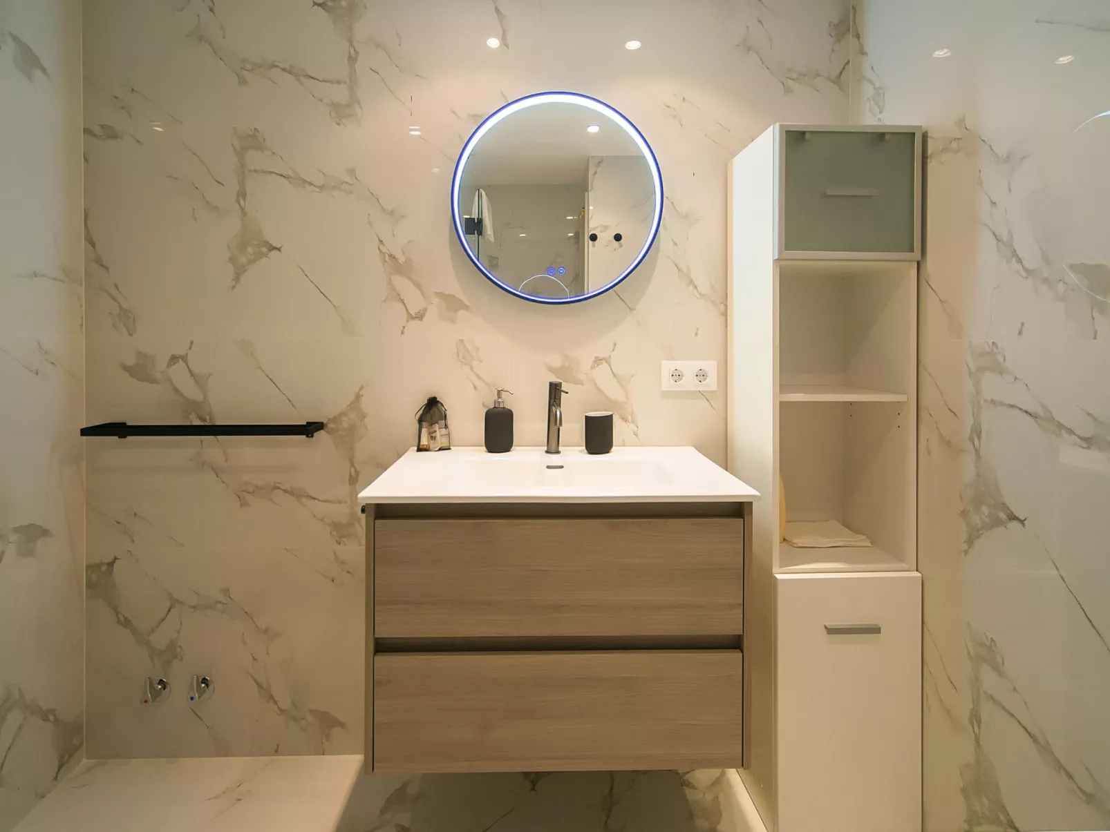 WELCS APARTAMENTO 225 EMP CERCA DEL MAR - Binnen