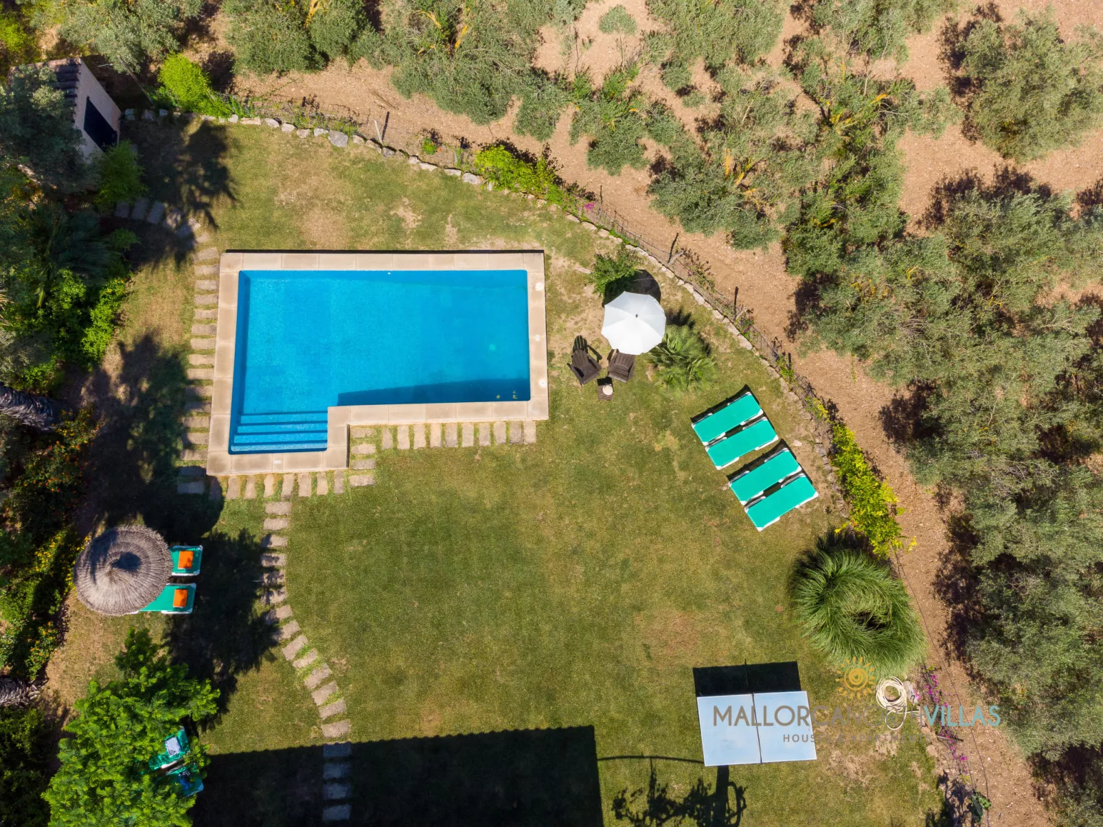 Cal Mercader Gran Villa con Piscina y Jardín - Buiten