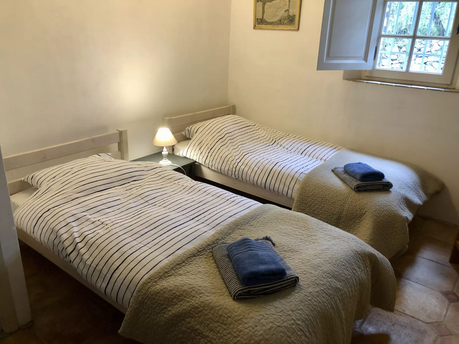 LES 2 PALMIERS - Binnen