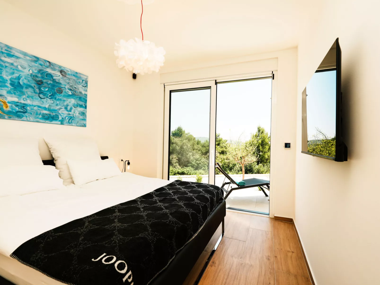 Primosten Hills - West - Binnen