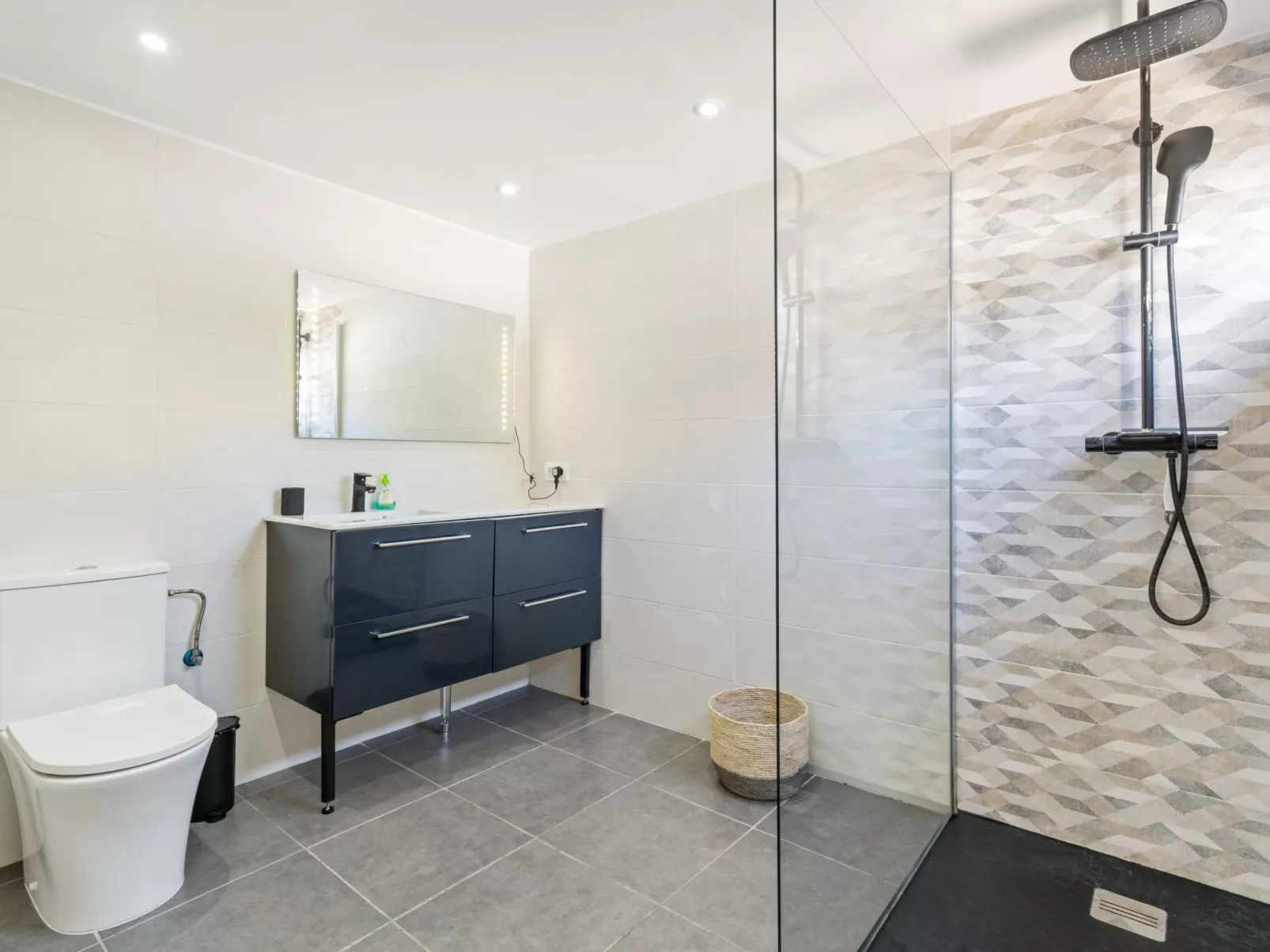 WELCS VILLA 022 EMP La Morgana con piscina priva - Binnen