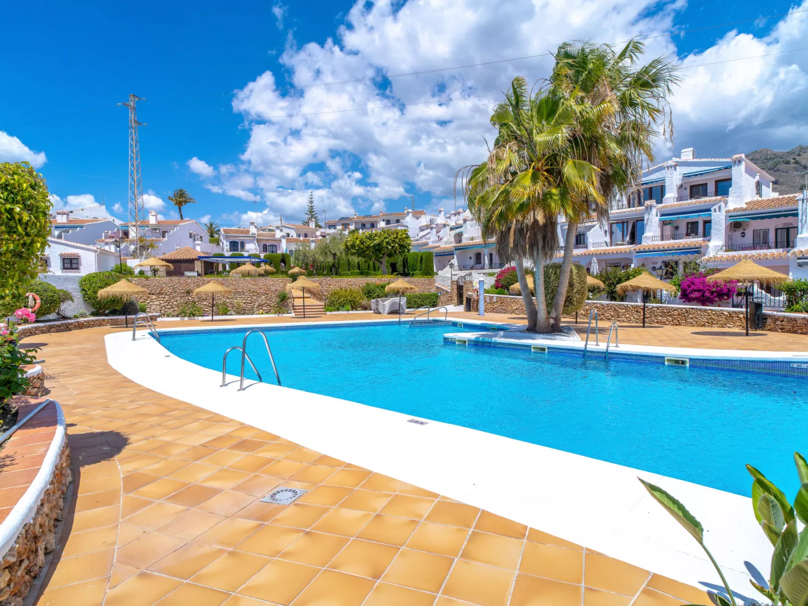 Los Naranjos 18B Capistrano Village by Casasol - Buiten