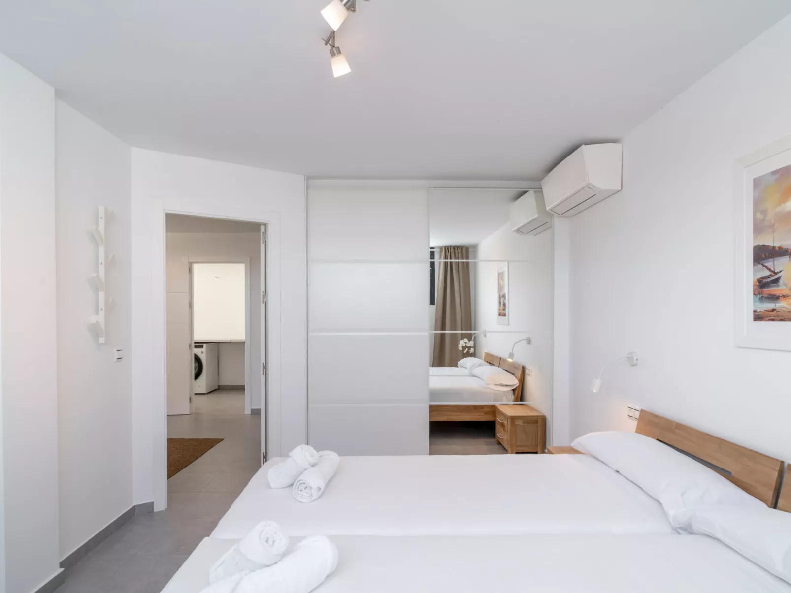 Villa Luxuria Private Pool by Casasol - Binnen