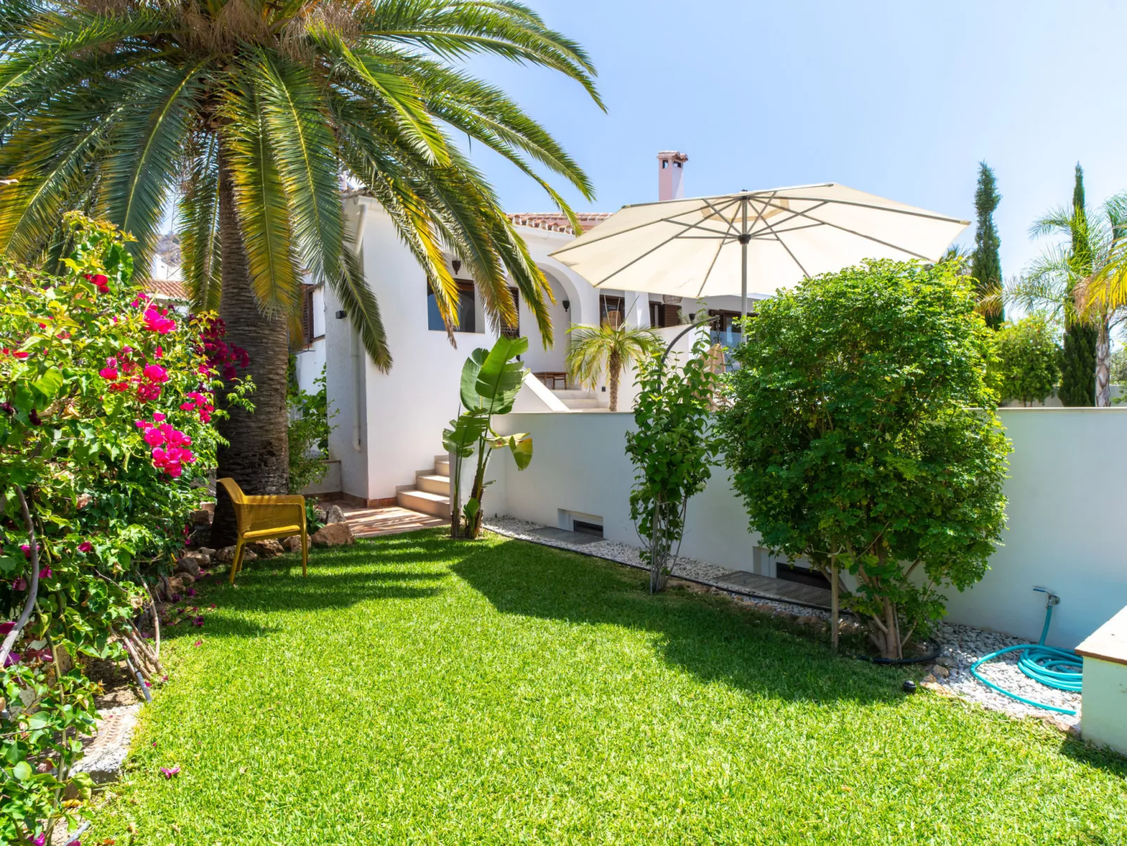 Villa Grand Pool Terrace by Casasol - Buiten