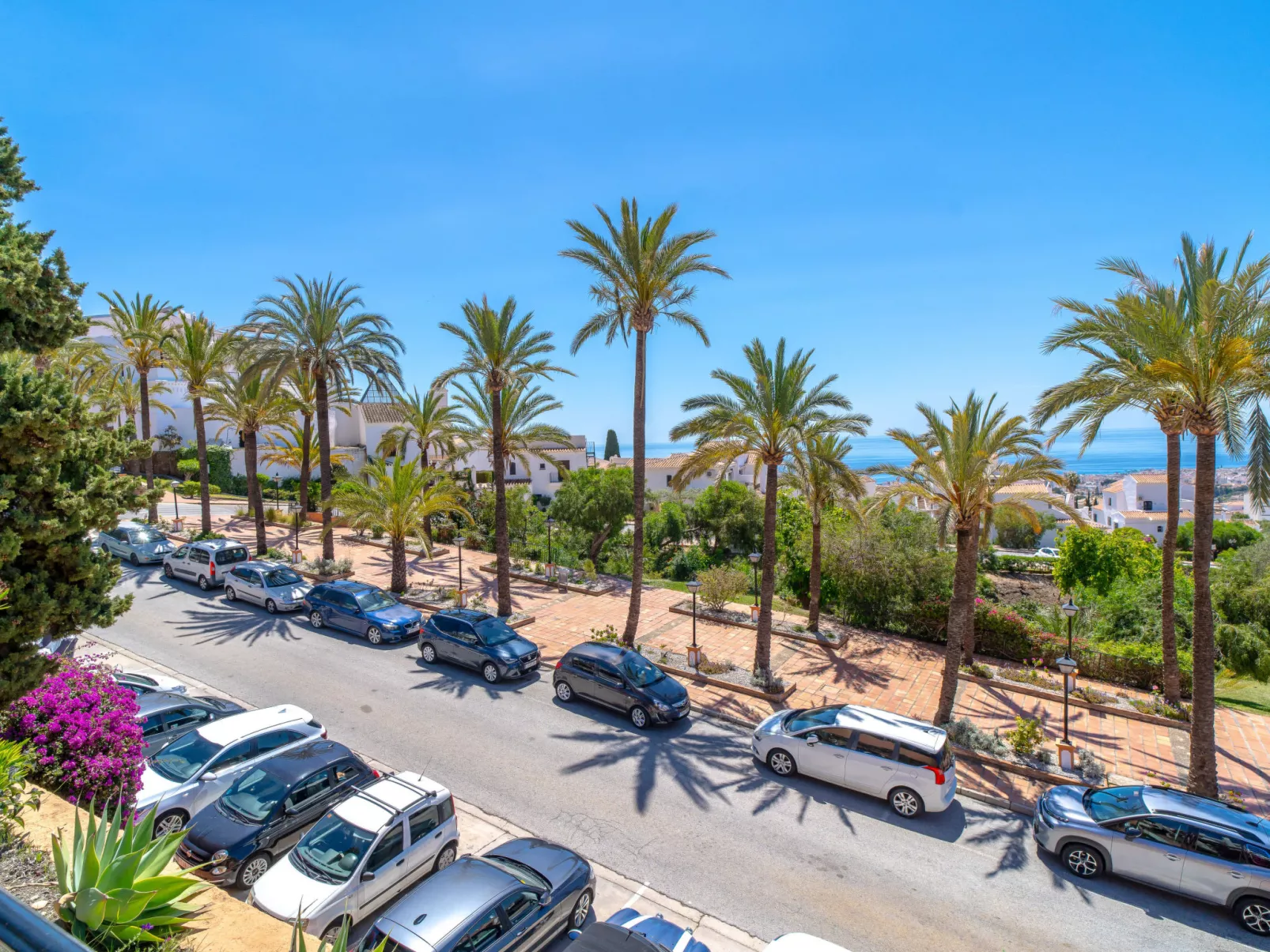 Hibiscos Seaview Terrace by Casasol - Buiten