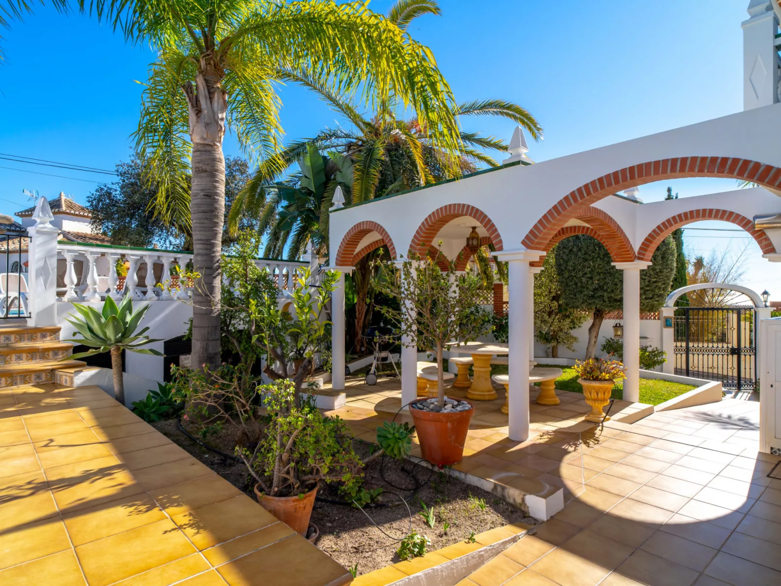 Villa Sandra Luxury Suite by Casasol - Buiten