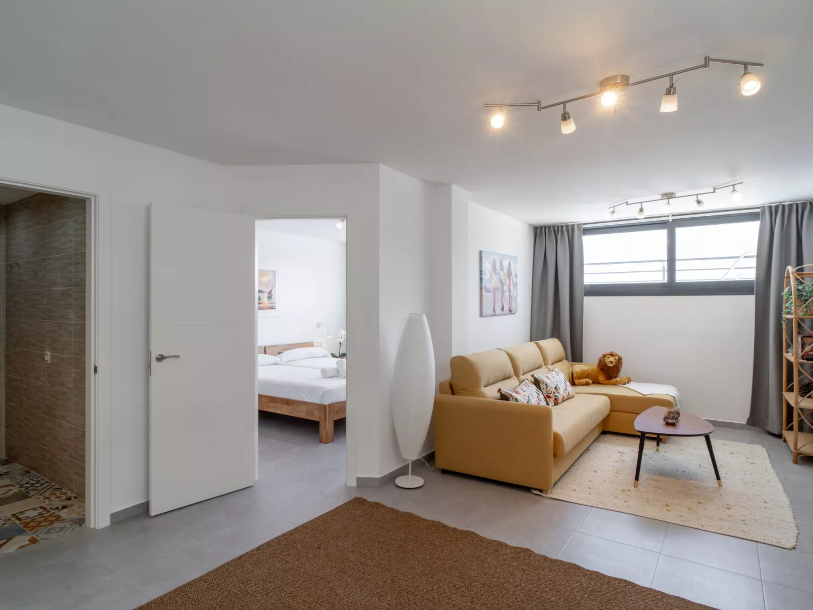 Villa Luxuria Private Pool by Casasol - Binnen