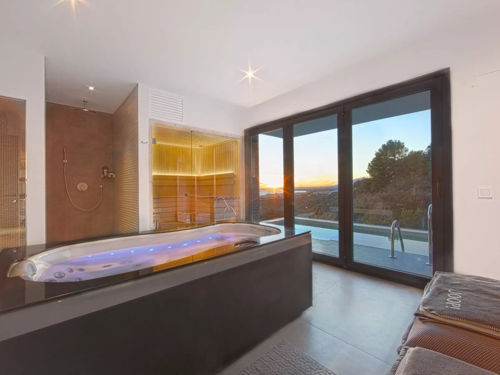 Luxury Villa Tomillo - Buiten