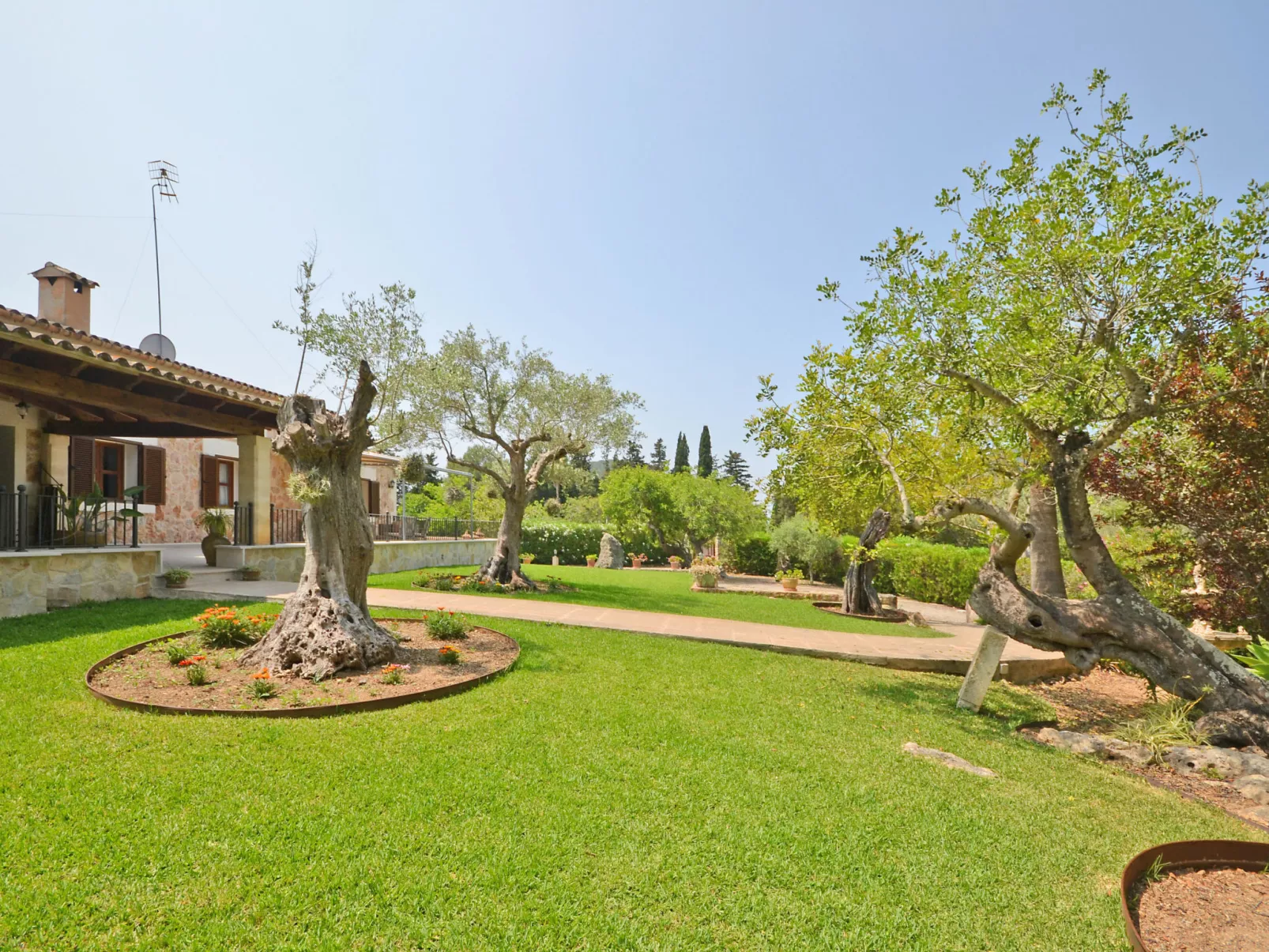 Ca na rossa - Buiten