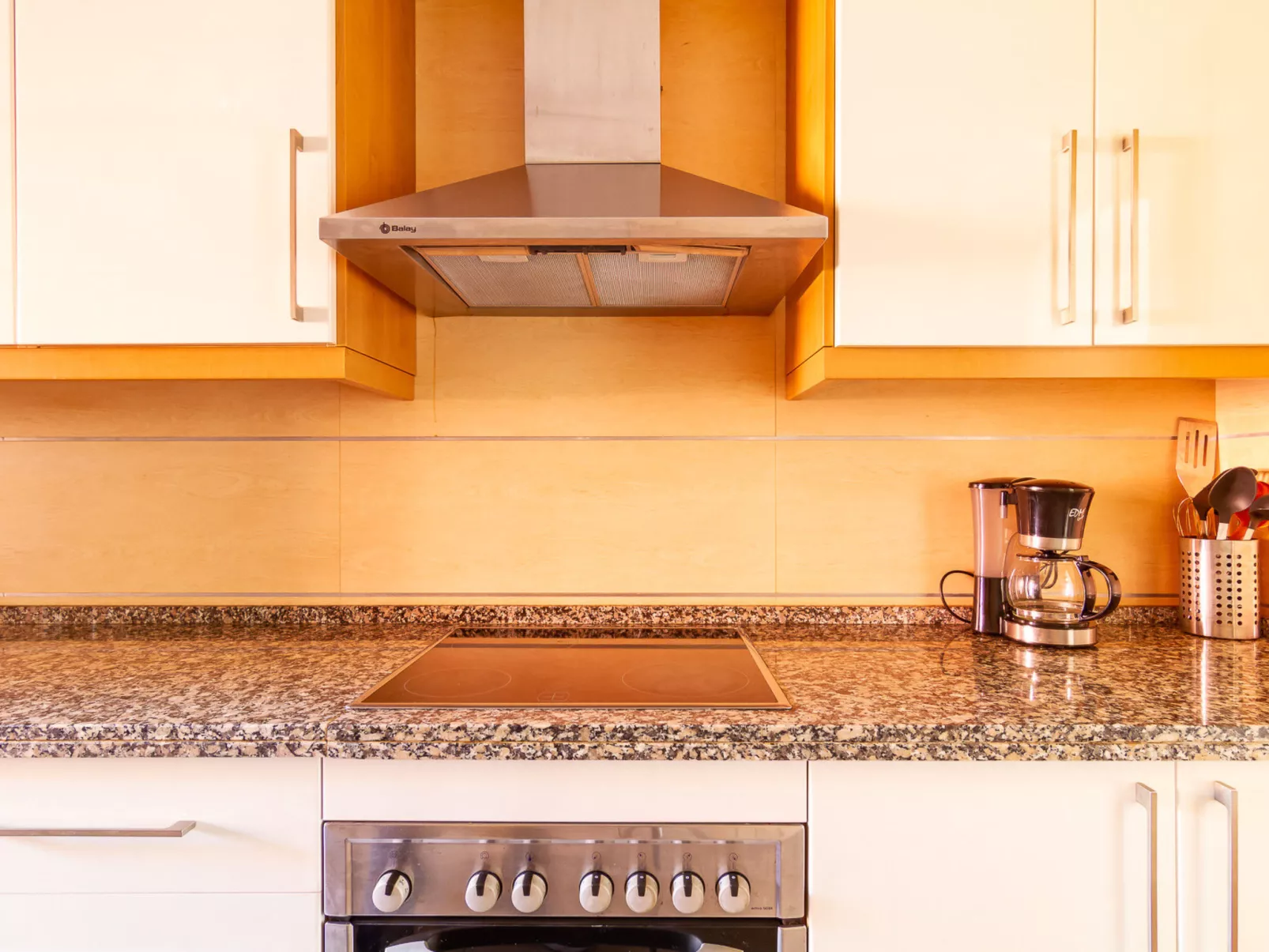 Penthouse Luxury Faro by Casasol - Binnen