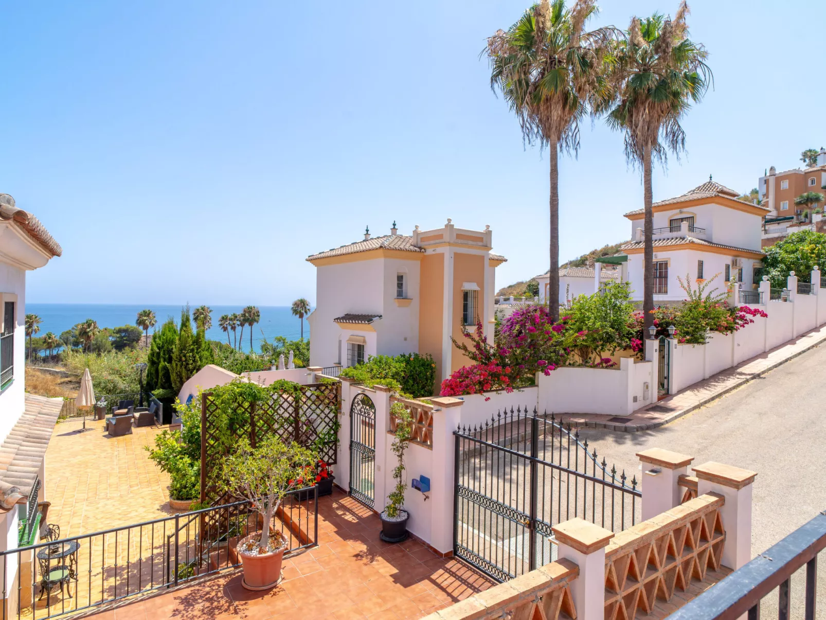 Villa Tamango Hill Vistamar by Casasol - Buiten