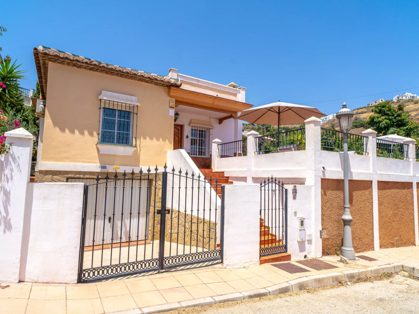Villa Tamango Hill Vistamar by Casasol - Buiten