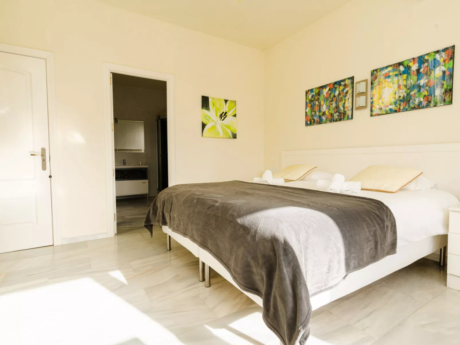Villa Sol y Mar - Binnen