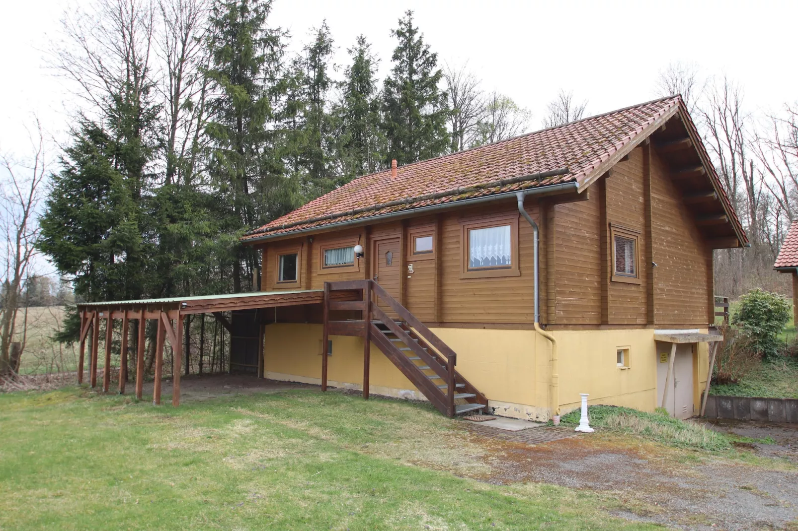 Hotel Harzhaus - Großes Ferienhaus 5 - Buitenkant zomer