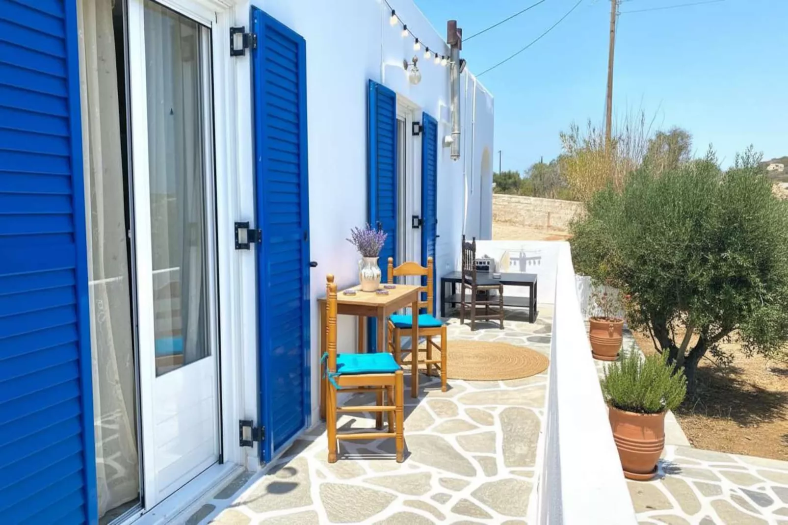 Blue Marsis Apt Paros Escape