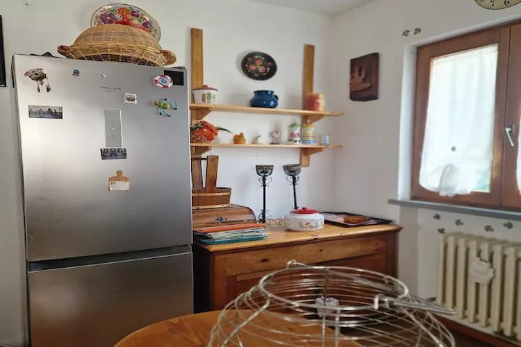 Holiday home dei Pavoni Montemaggiore con Piscina privata - Keuken