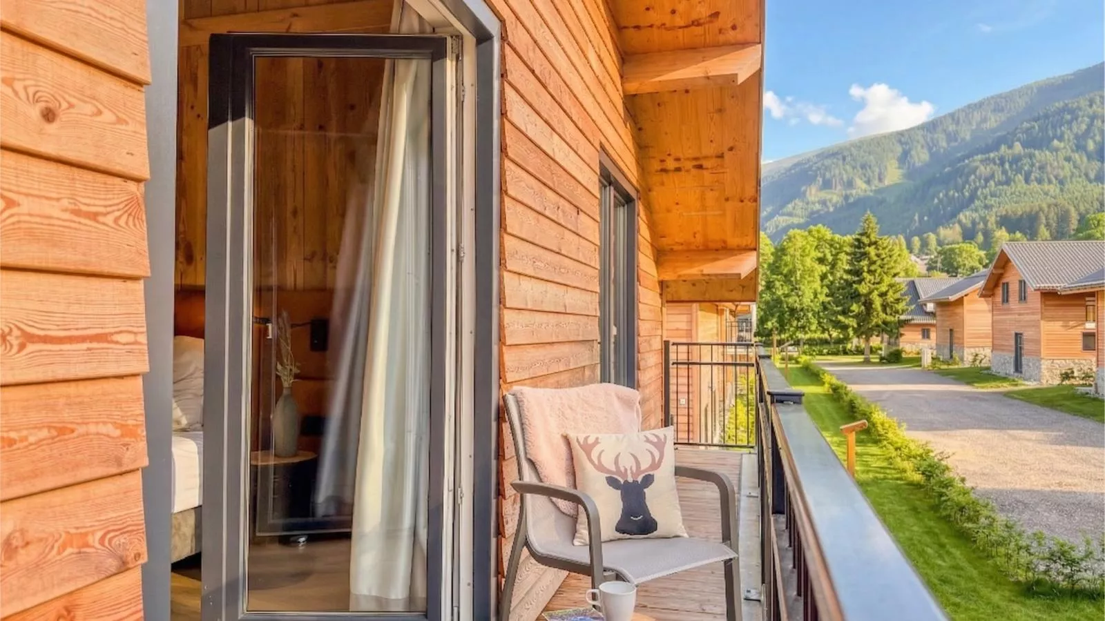 Naturchalet am Afritzer See - Terrasbalkon