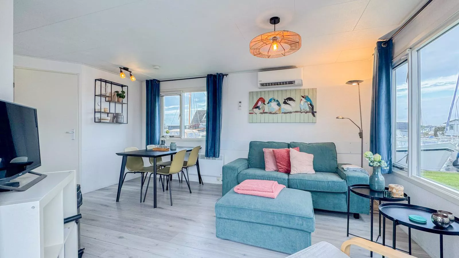 Blauwborst 24-18 - Woonkamer