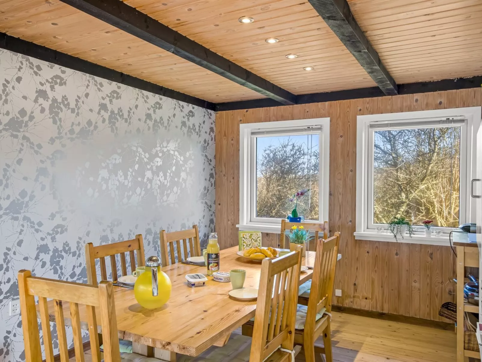 "Stella" - 700m from the sea