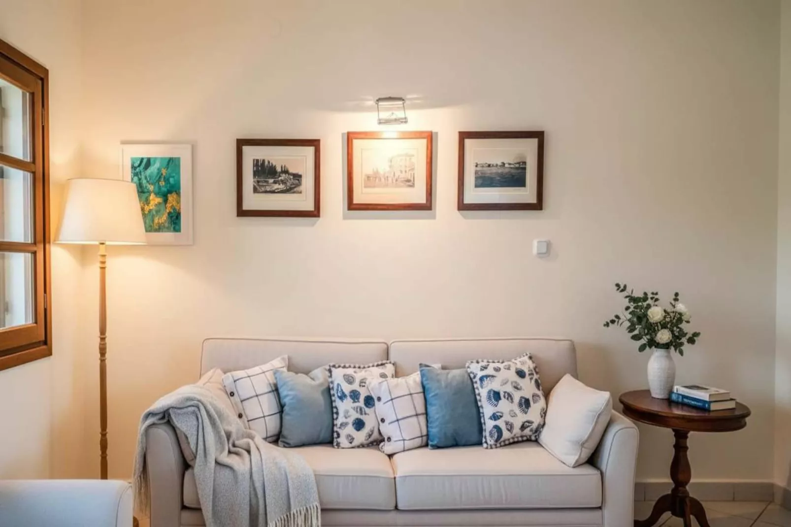 Urban Preveza Central Apt with Balcony