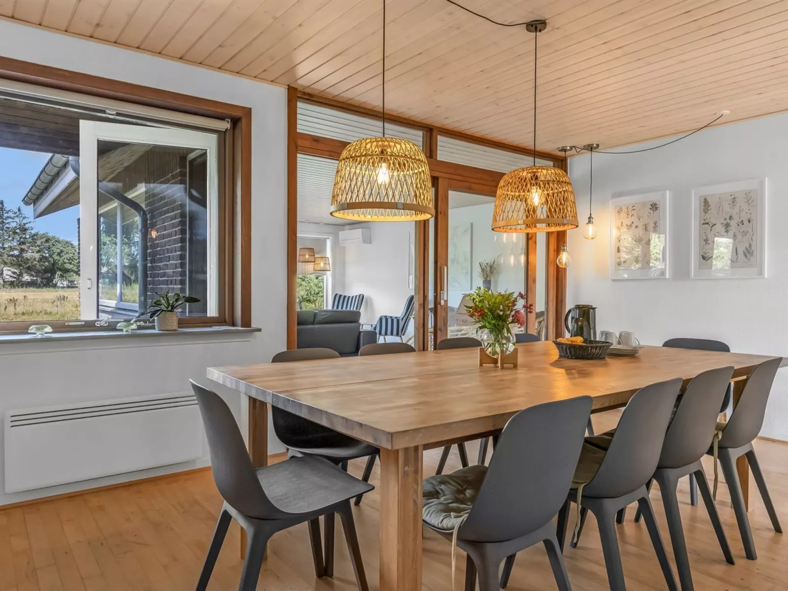 "Mikkelina" - 1.7km from the sea - Binnen