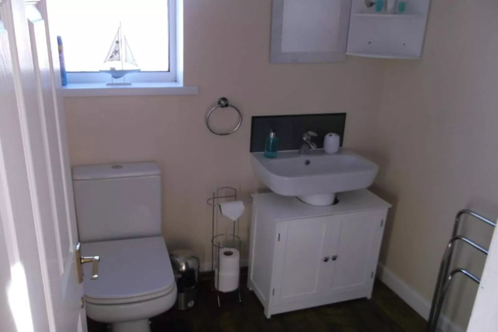 Standard Family of 3 Room - Badkamer
