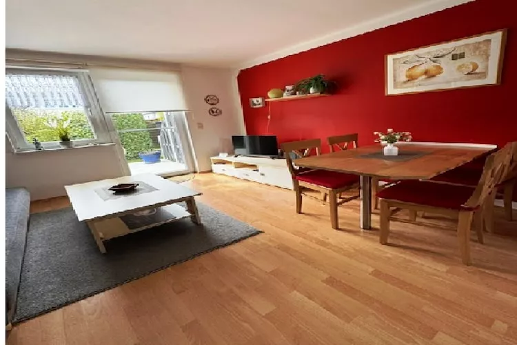 Doppelhaushälfte rechts - Woonkamer