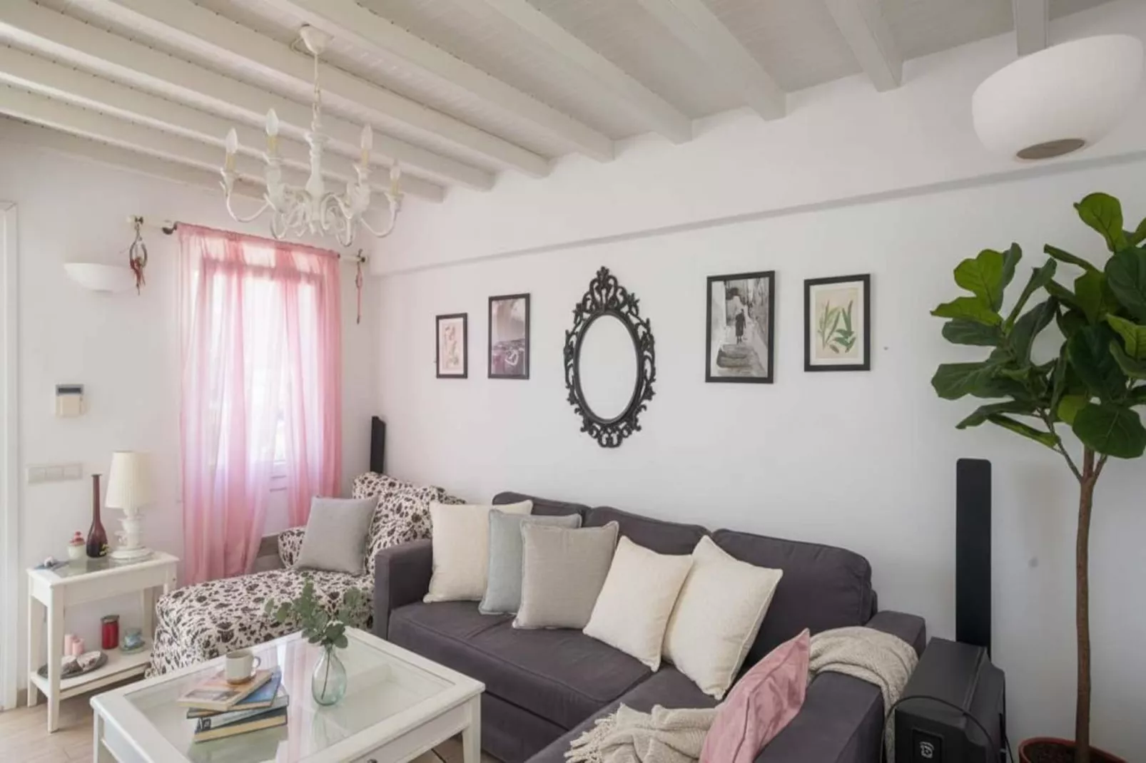 Zampeta_Big_vacay - Woonkamer