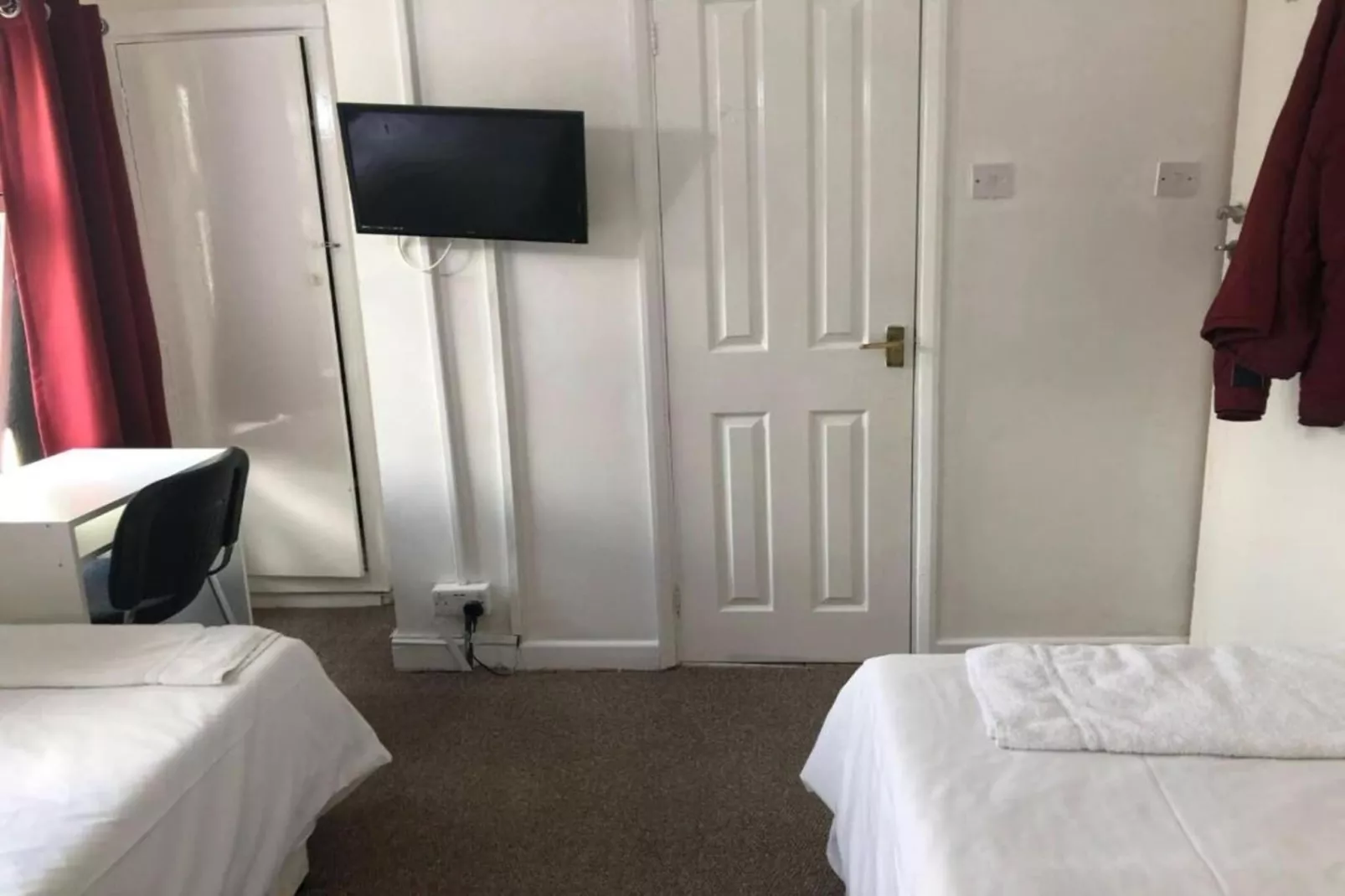 Standard Twin Room - Slaapkamer